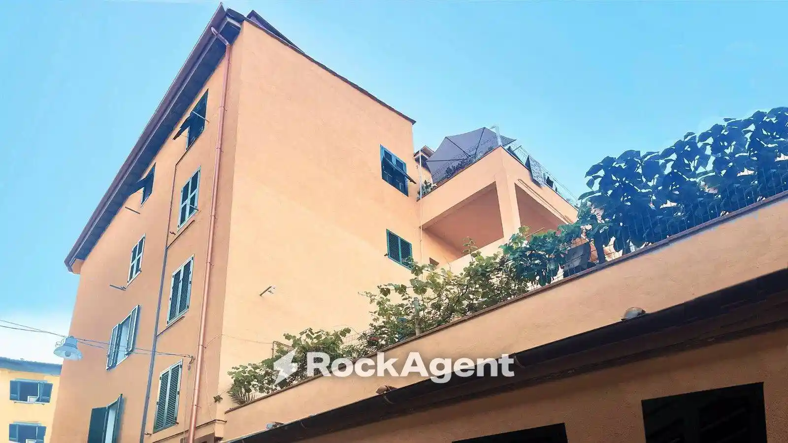 Appartamento in vendita a Livorno