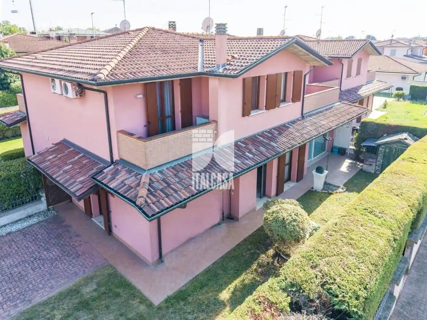 Villa in vendita a Porto Mantovano