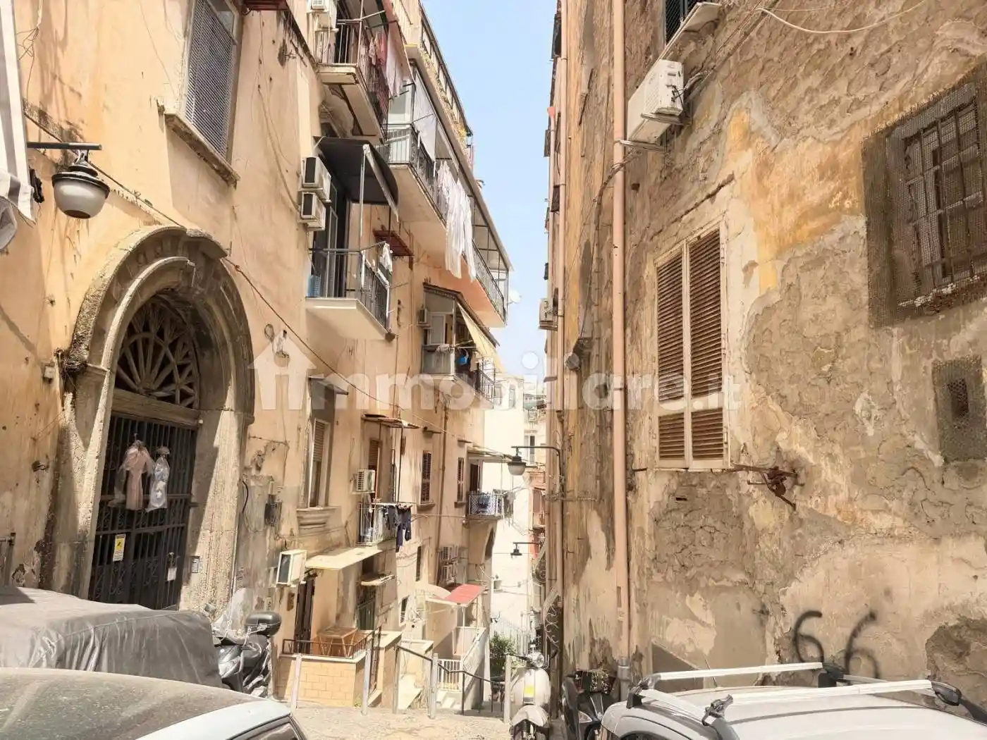 Appartamento in vendita a Napoli