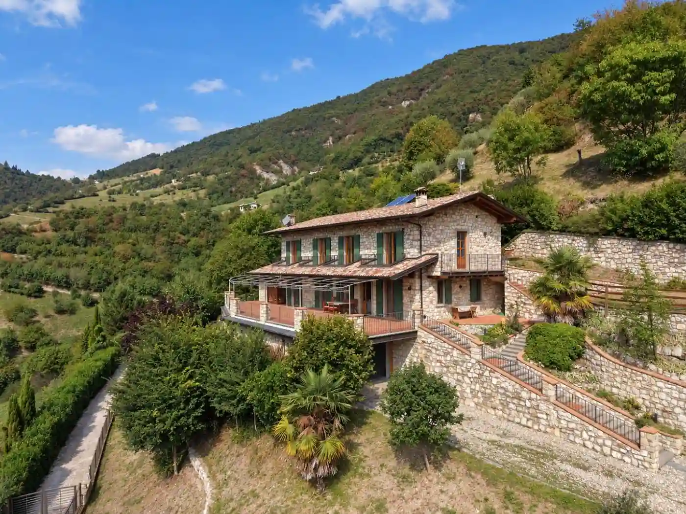 Villa - foto 2