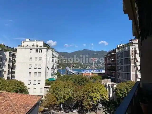 Appartamento in vendita a Como