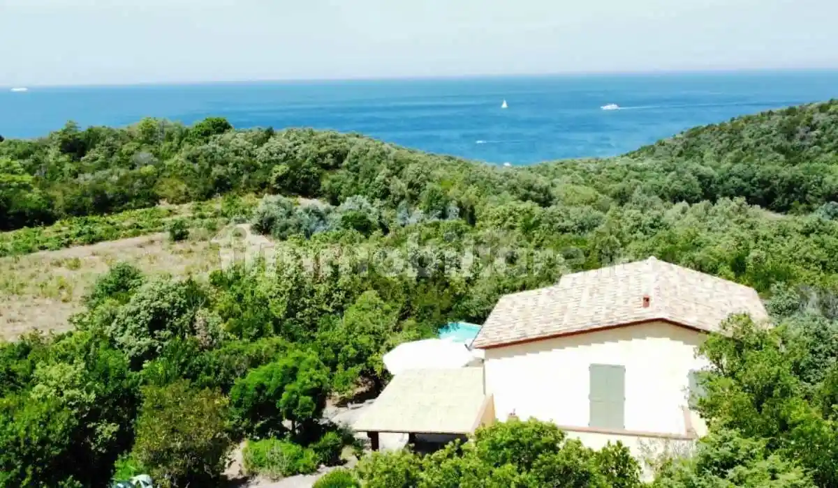 Casa indipendente in vendita a Rio