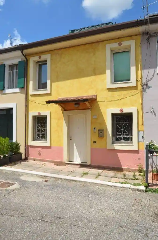 Casa indipendente in vendita a Vigasio