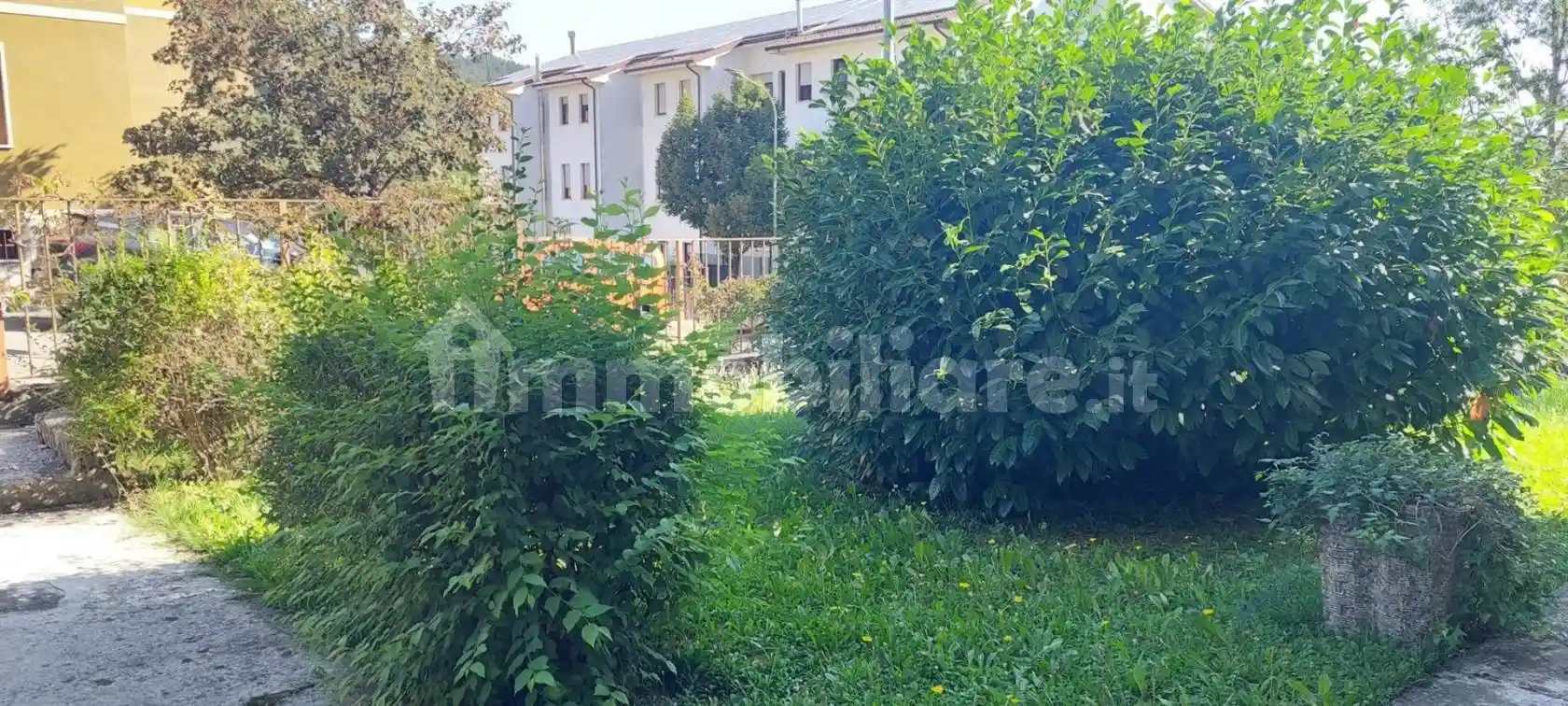 Appartamento in vendita a Ferriere
