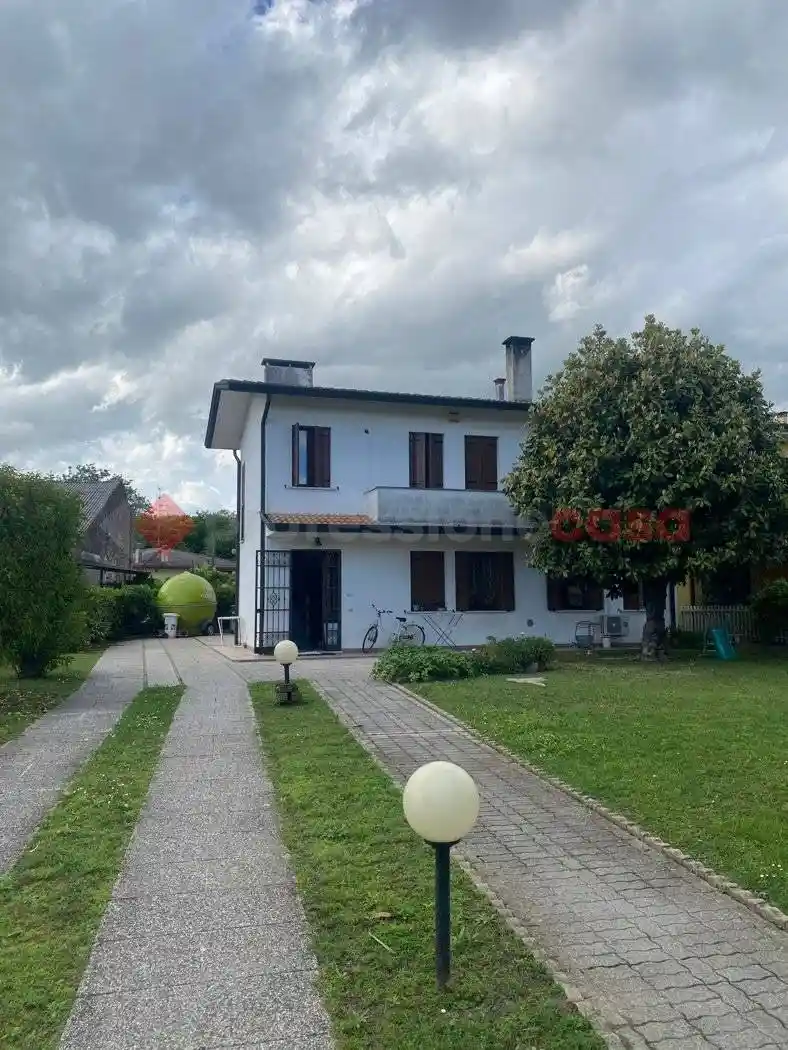 Casa indipendente in vendita a Badia Polesine