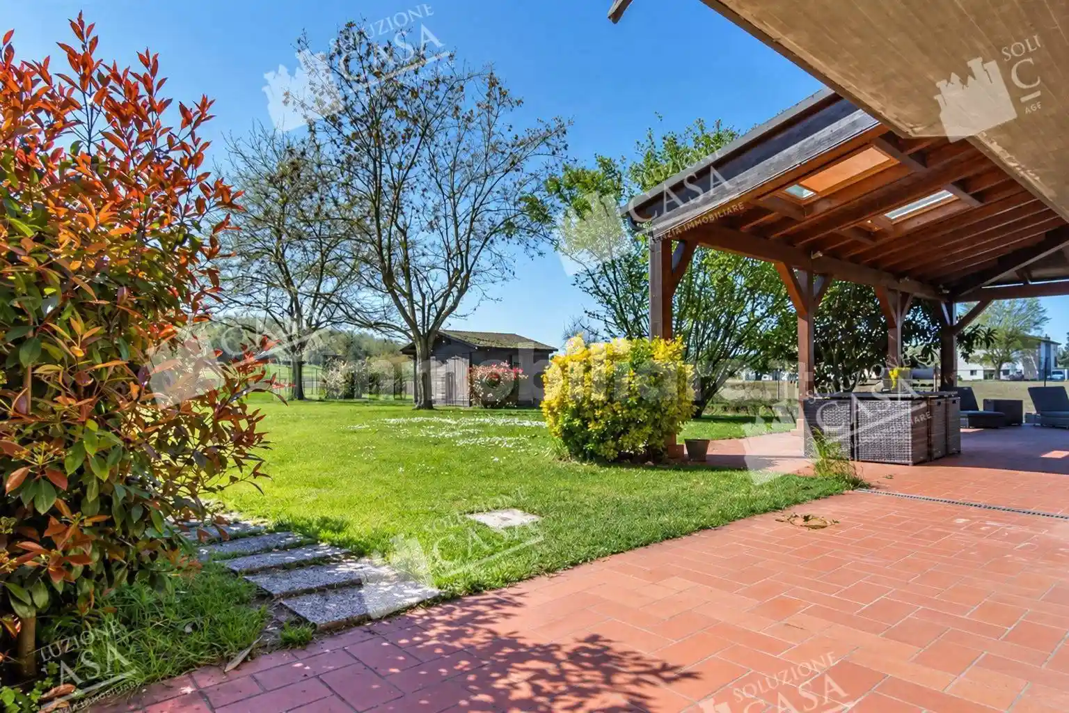 Villa in vendita a Terre del Reno
