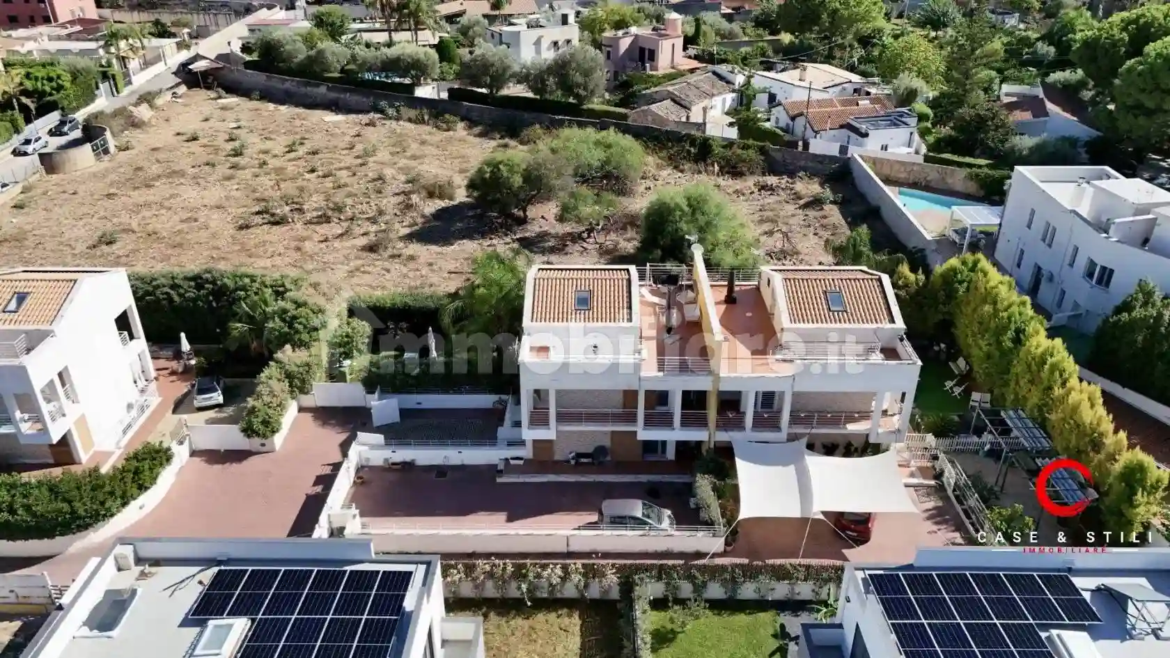 Villa - foto 2