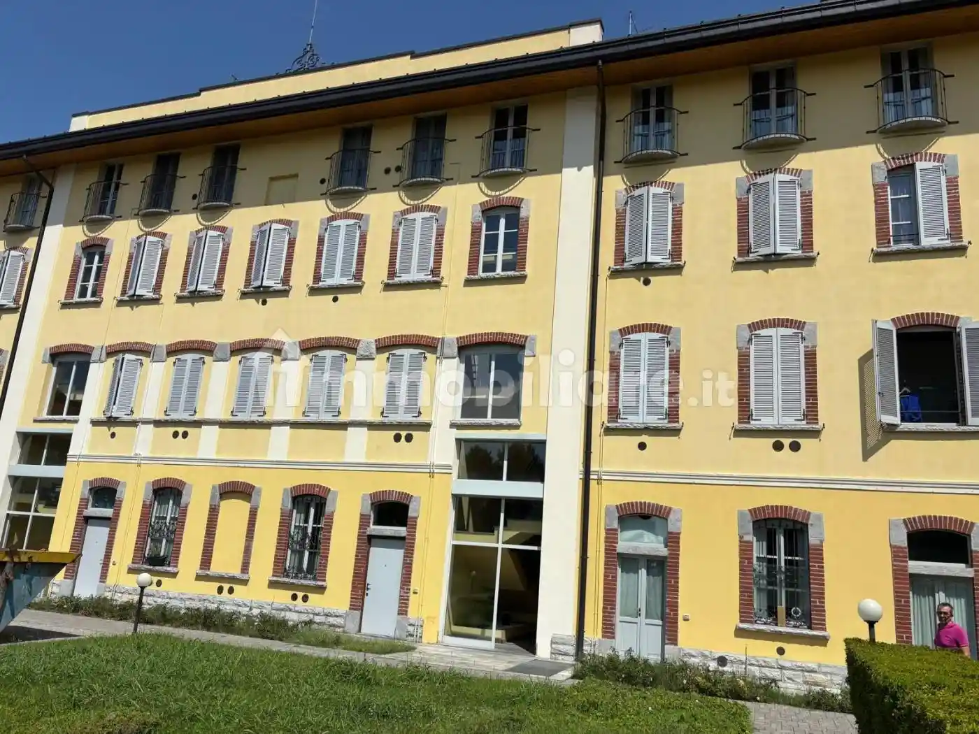 Appartamento in vendita a Barlassina