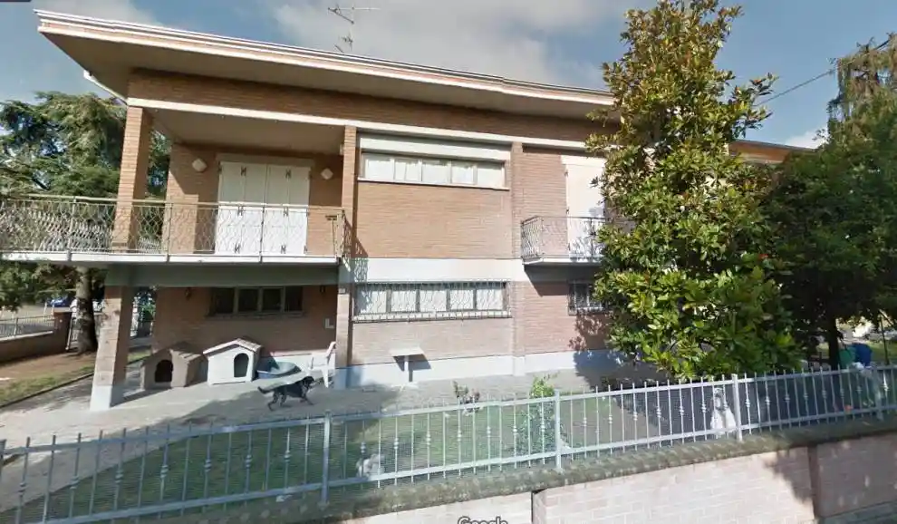 Palazzo - Edificio in vendita a Parma