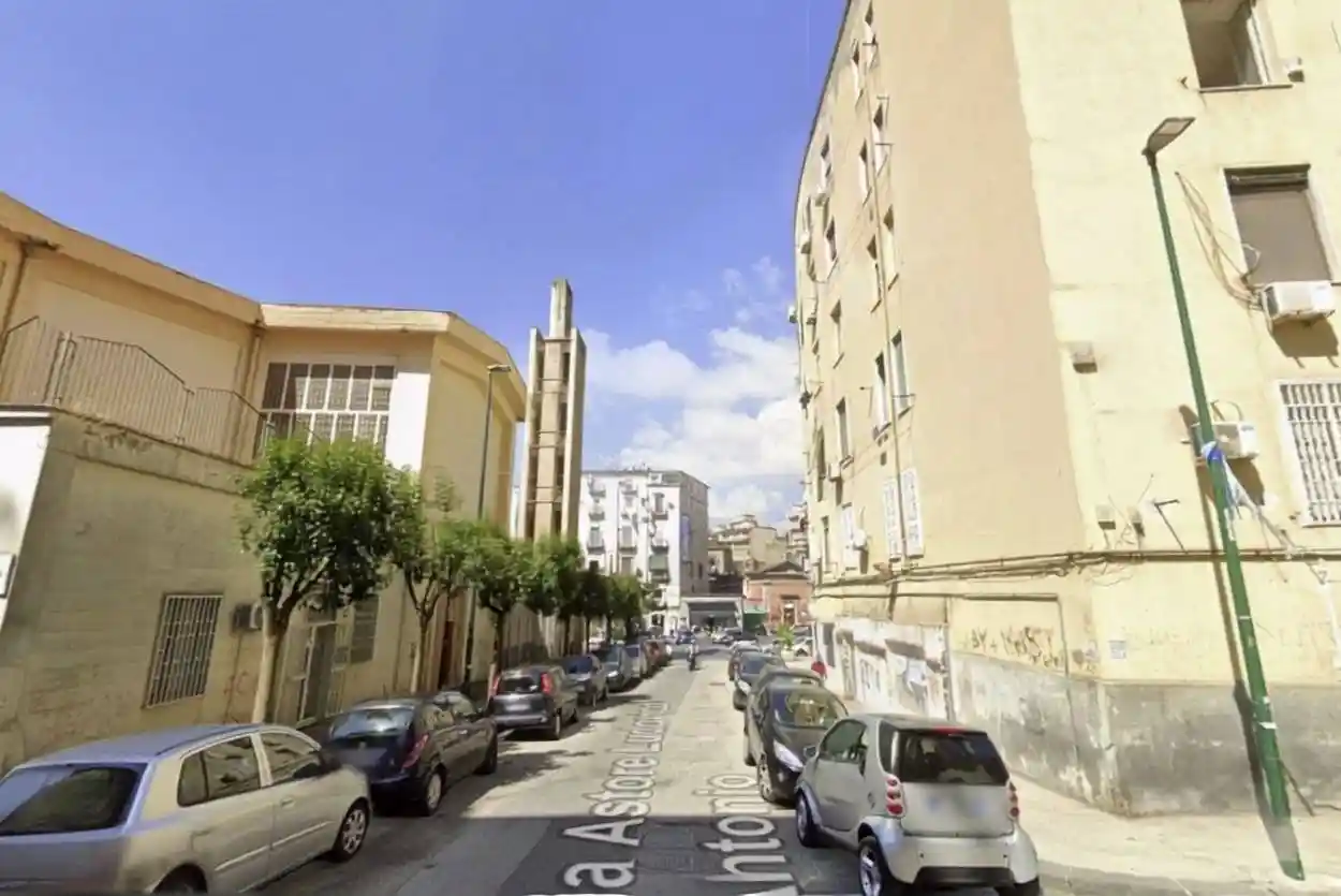 Appartamento in affitto a Napoli