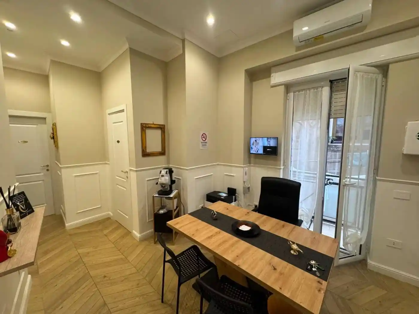 Appartamento in vendita a Napoli