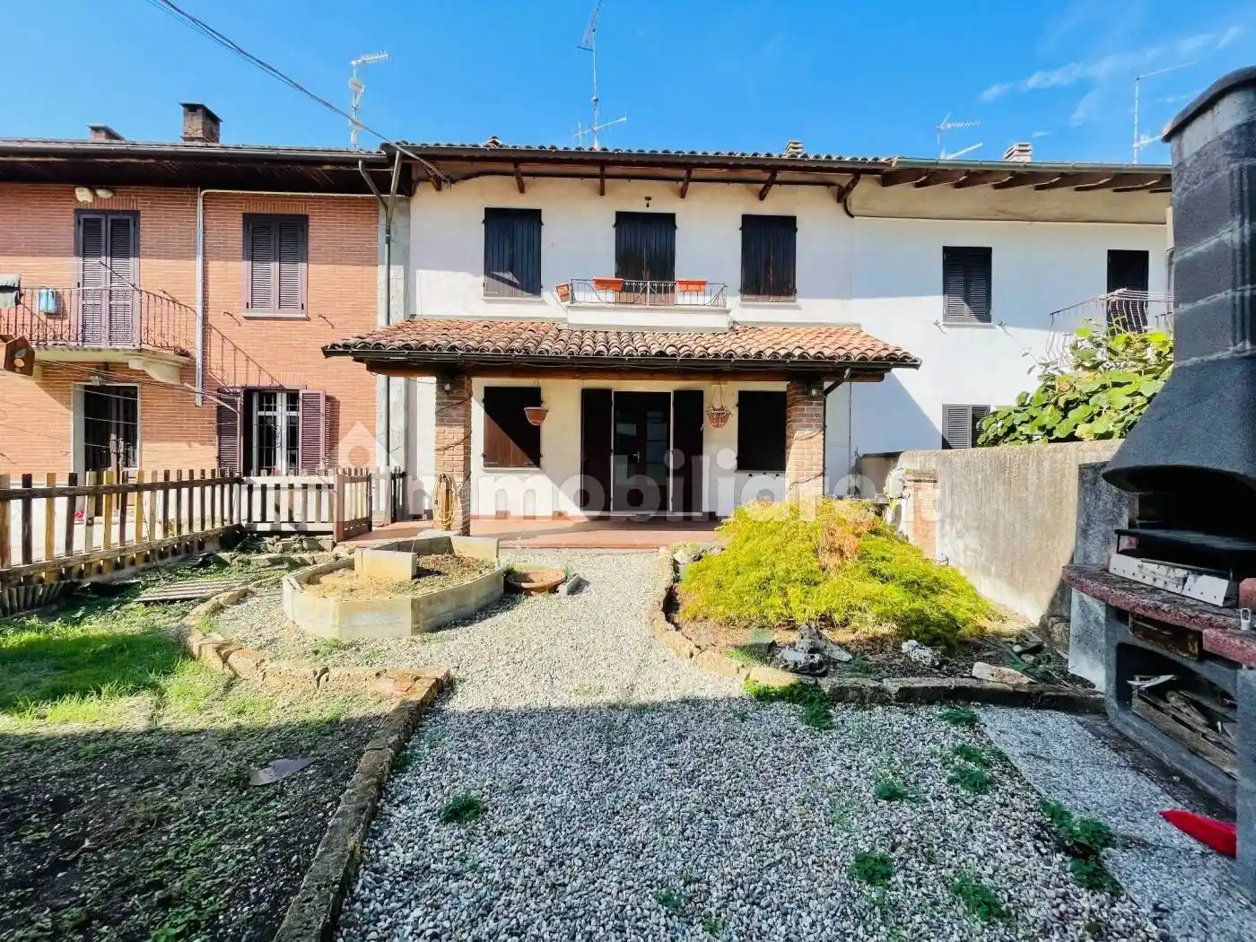 Casa indipendente in vendita a Incisa Scapaccino