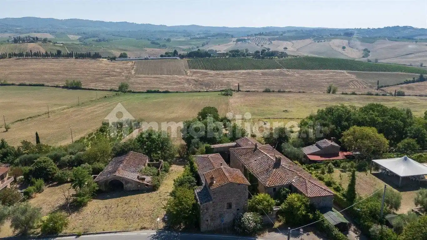 Rustico - Casale in vendita a Monteriggioni
