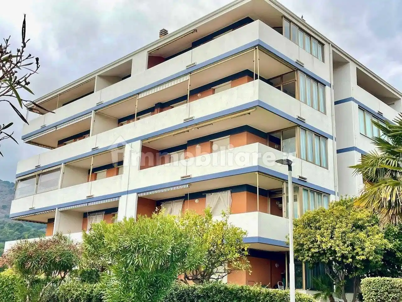 Appartamento in vendita a Andora