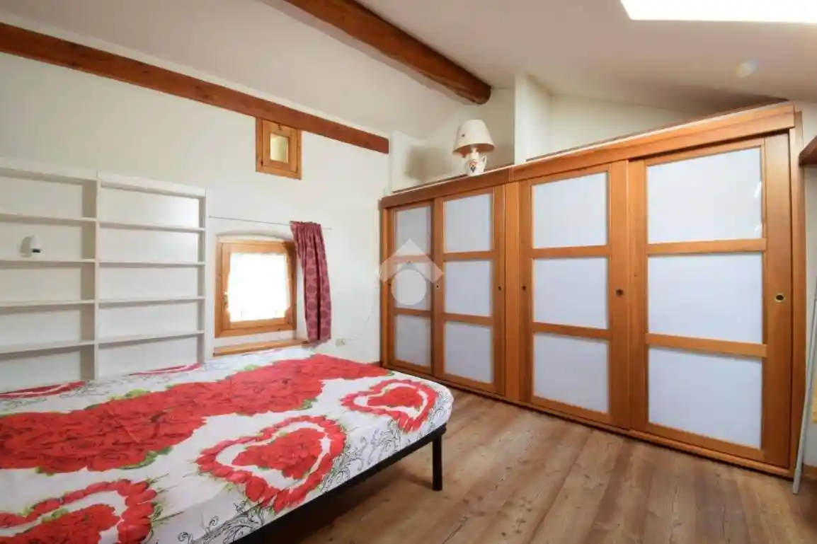Casa indipendente in vendita a Chatillon