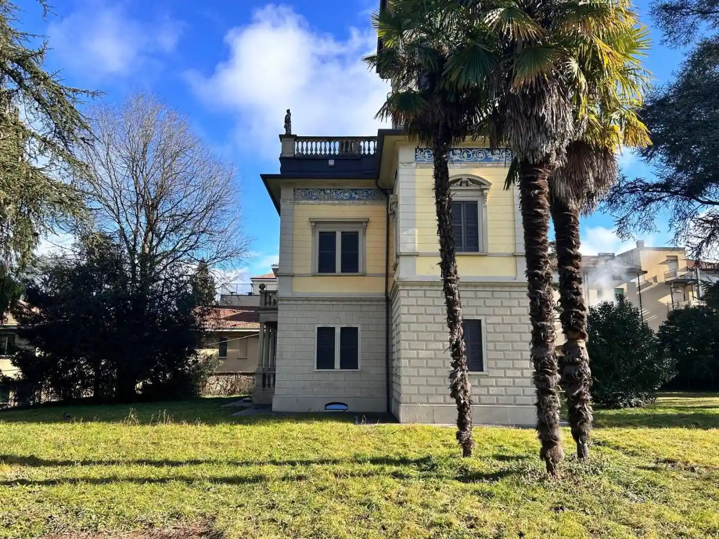 Appartamento in vendita a Malnate