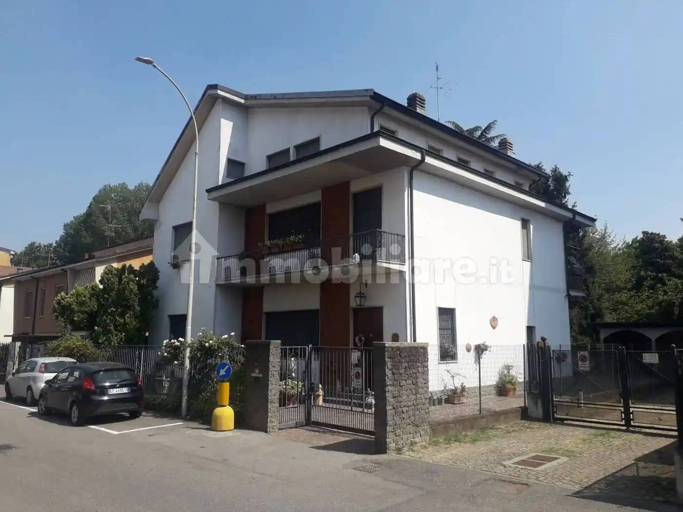 Palazzo - Edificio in vendita a Lodi