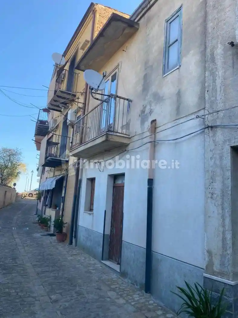 Casa indipendente in vendita a Castelbuono