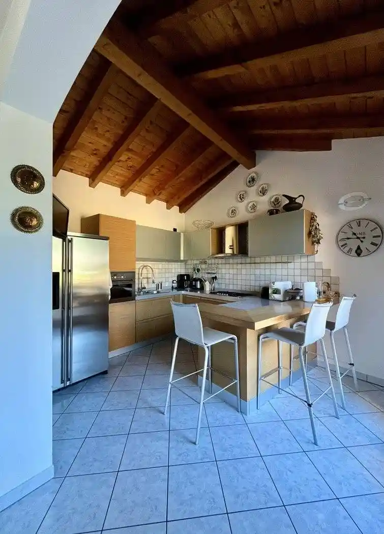 Appartamento in vendita a Dizzasco