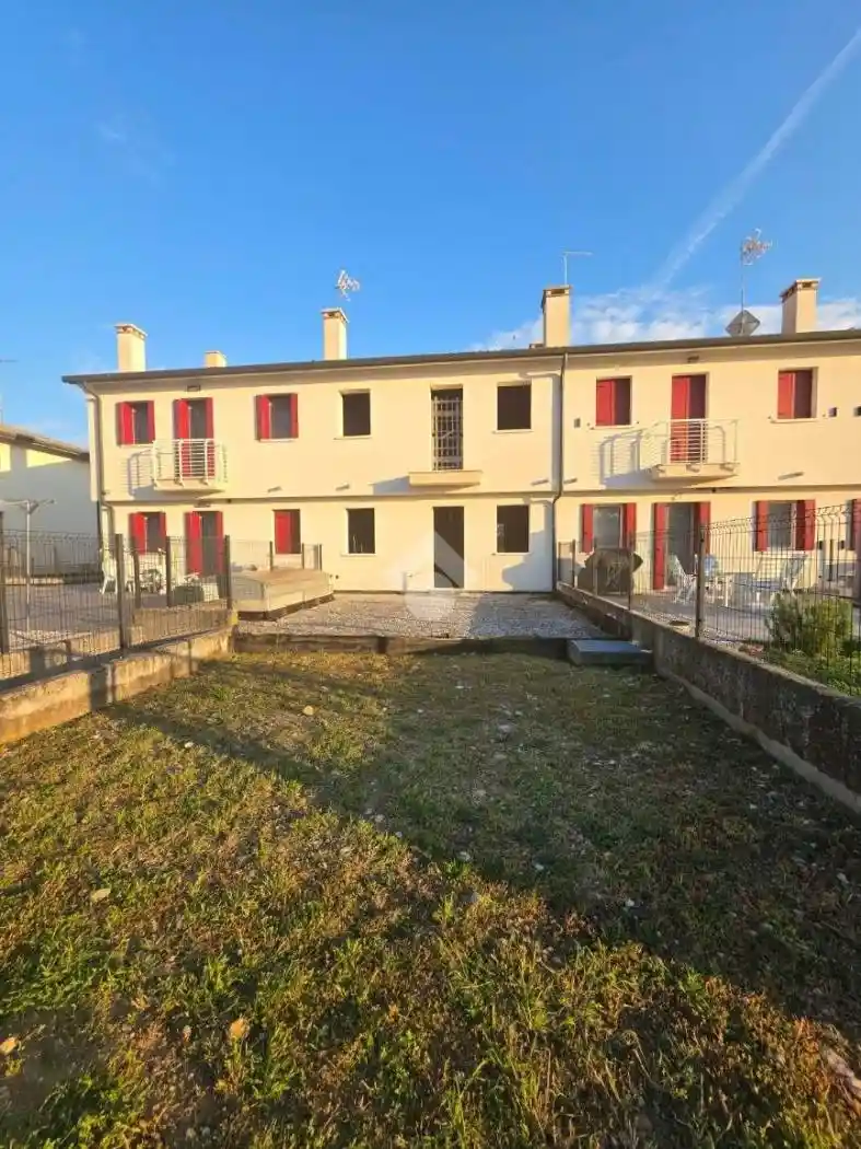 Villa in vendita a Paese