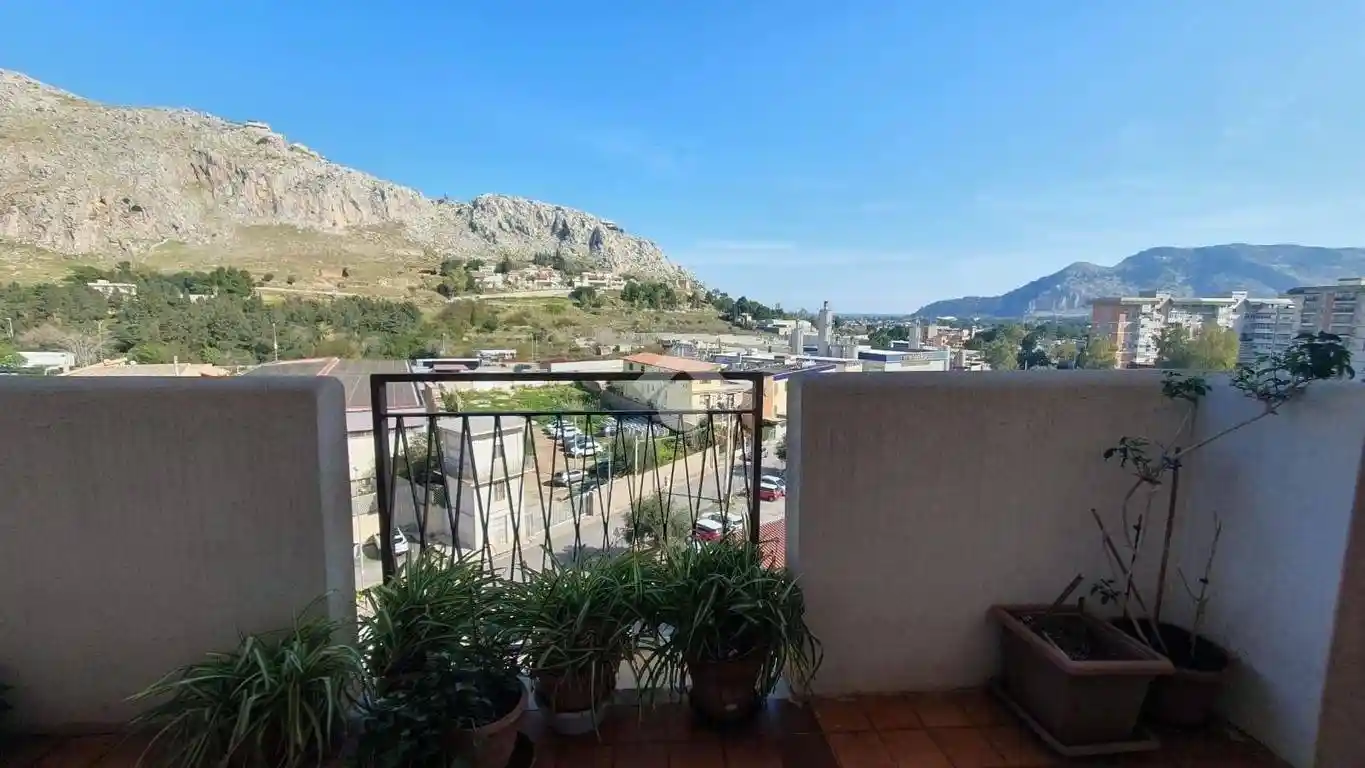 Appartamento in vendita a Palermo