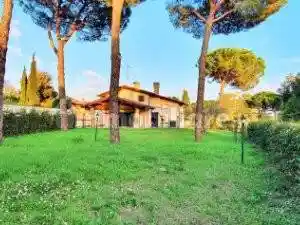 Villa in vendita a Roma