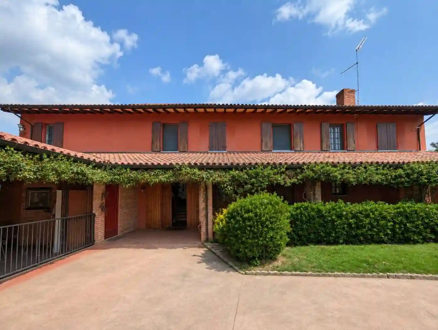 Villa - foto 2