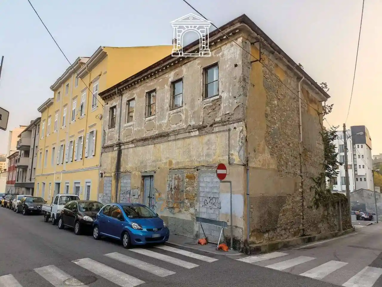 Palazzo - Edificio in vendita a Trieste