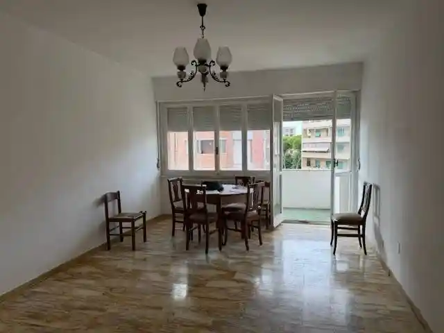 Appartamento in vendita a Livorno