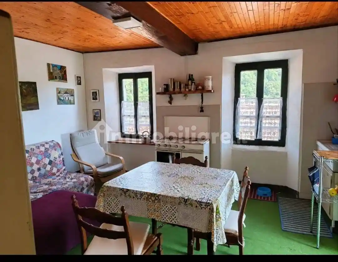 Appartamento in vendita a Dumenza