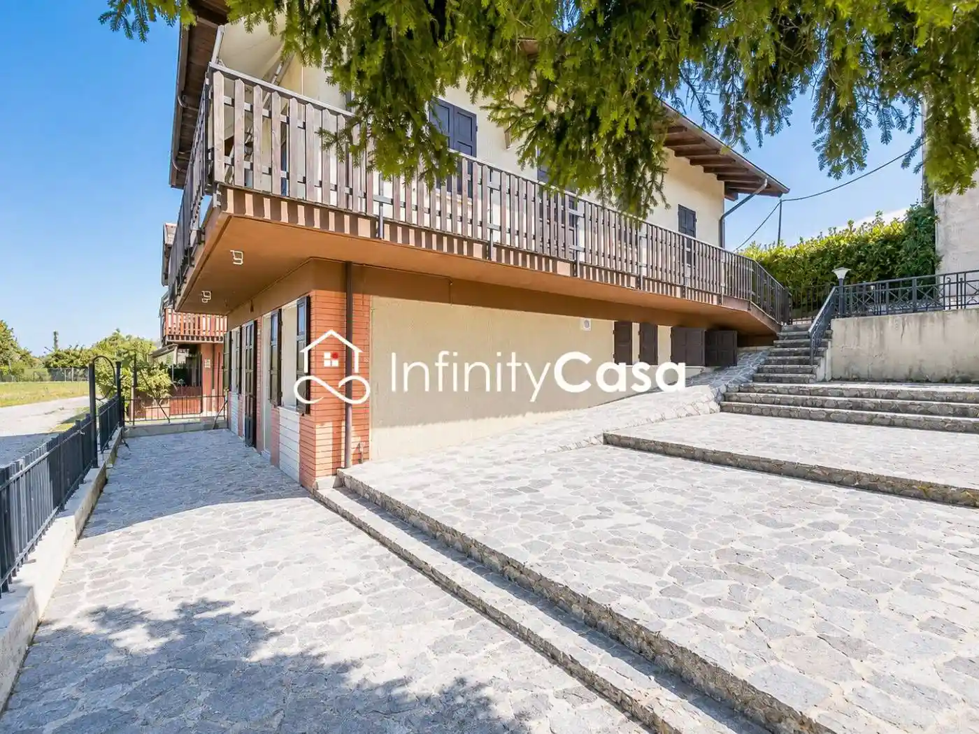 Appartamento in vendita a San Zeno di Montagna