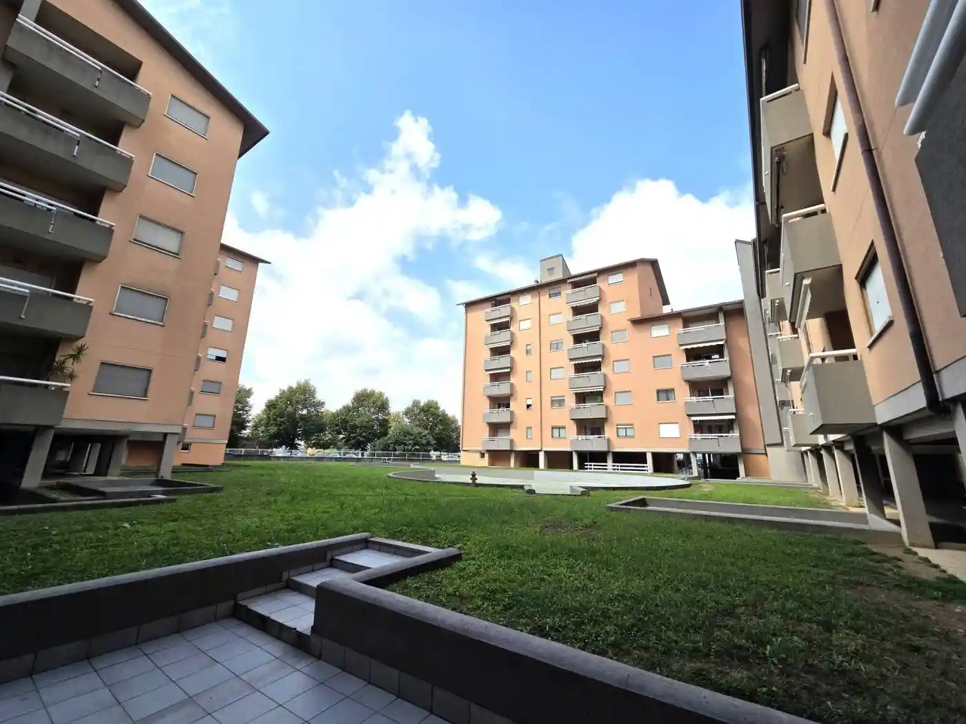 Appartamento in vendita a Caponago