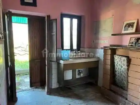 Rustico - Casale in vendita a Camaiore
