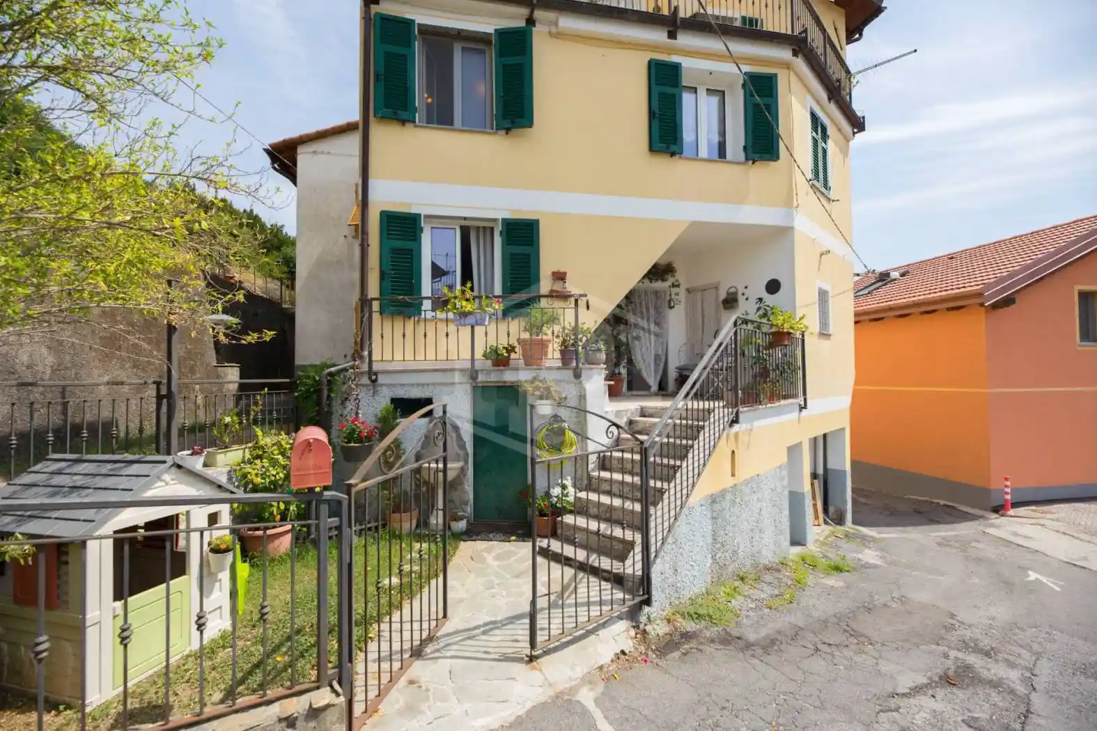 Casa indipendente in vendita a Ceranesi