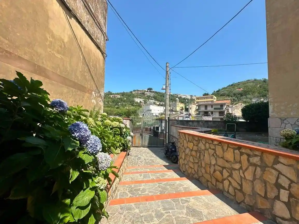 Appartamento in vendita a Casola di Napoli