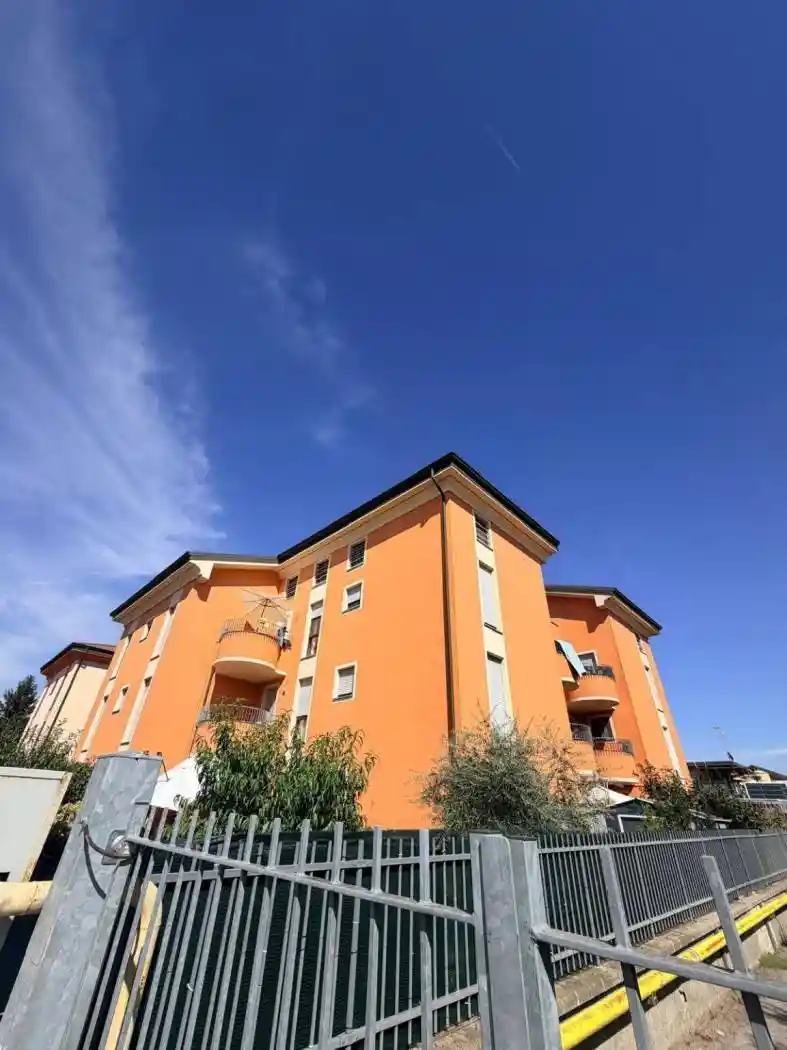 Appartamento in vendita a Albuzzano