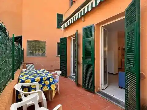 Appartamento in affitto a Finale Ligure
