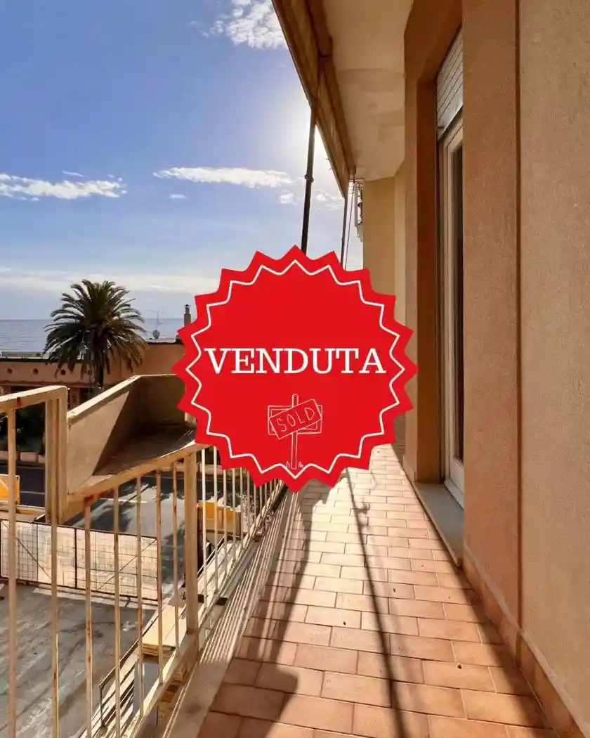 Appartamento in vendita a Finale Ligure