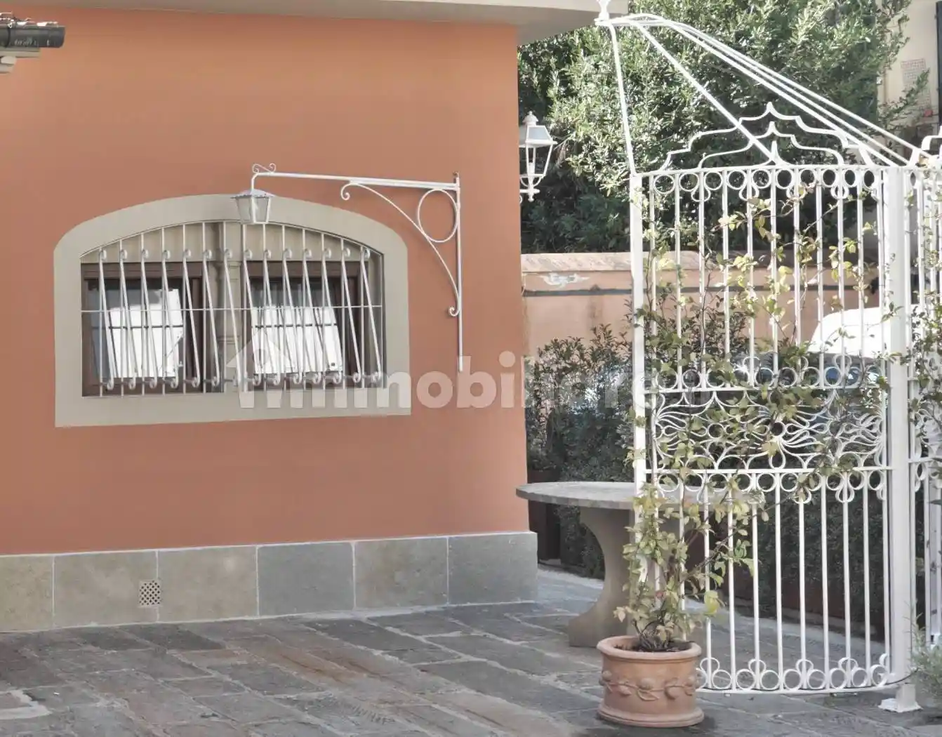 Casa indipendente in vendita a Firenze