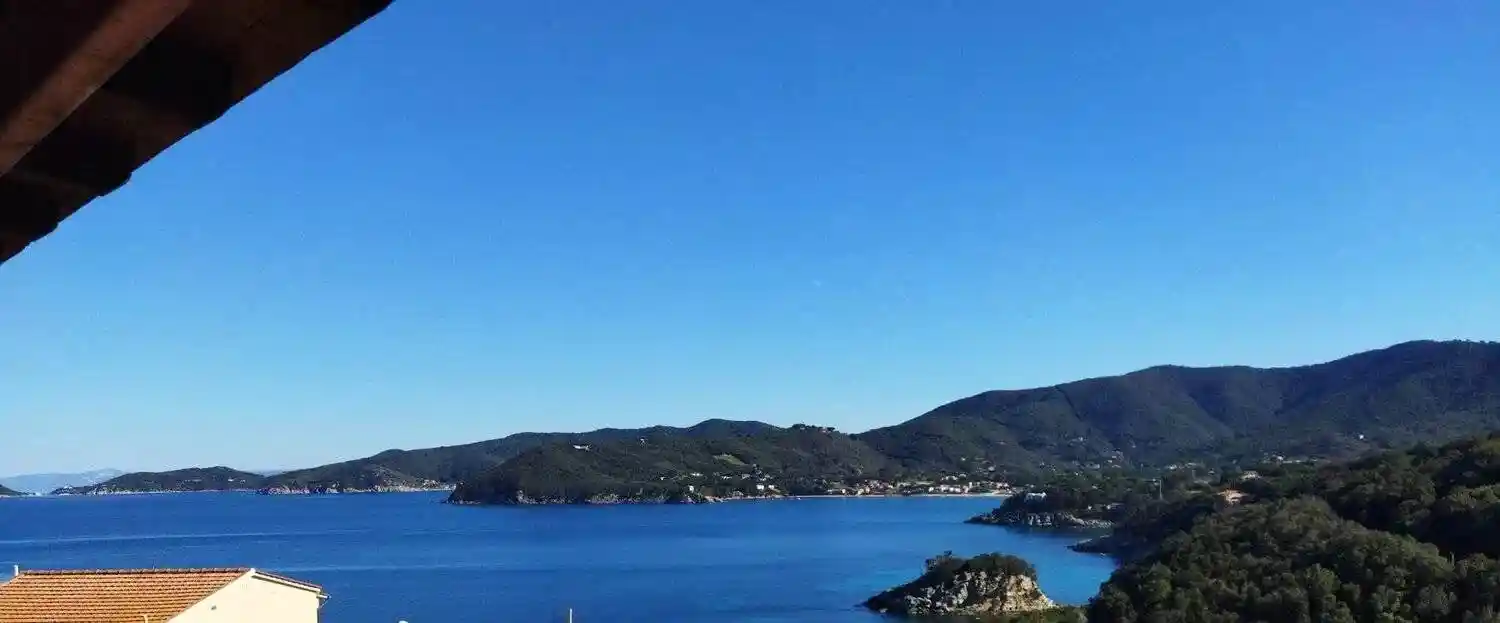 Appartamento in vendita a Marciana Marina