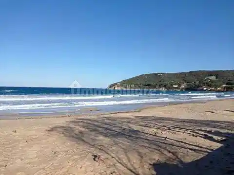 Appartamento in vendita a Marciana
