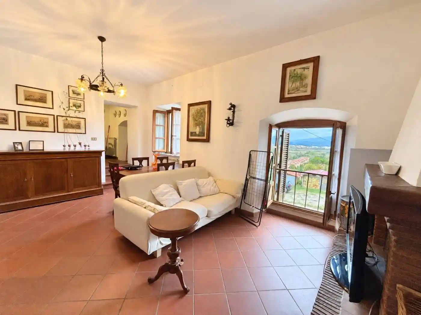 Casa indipendente in affitto a Arezzo