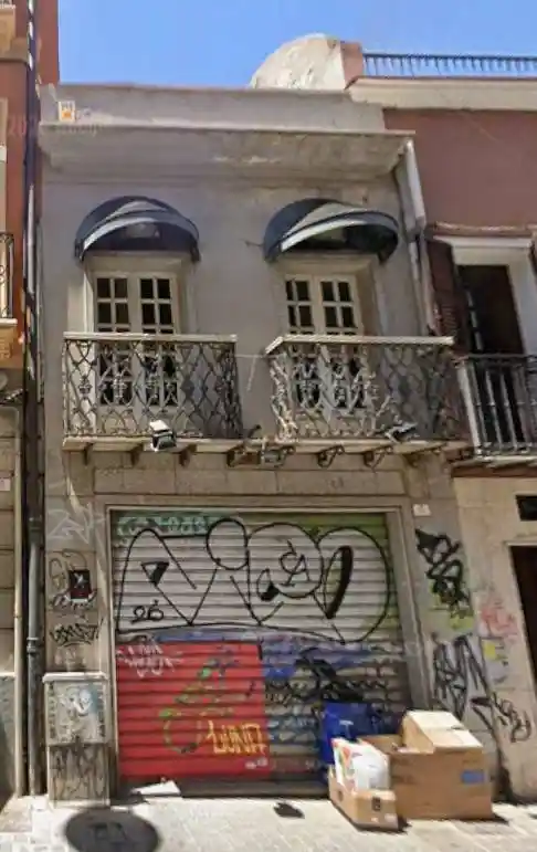 Palazzo - Edificio in vendita a Cagliari