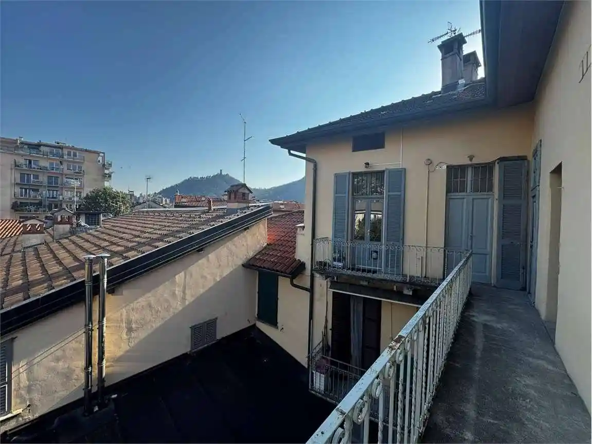 Appartamento in vendita a Como