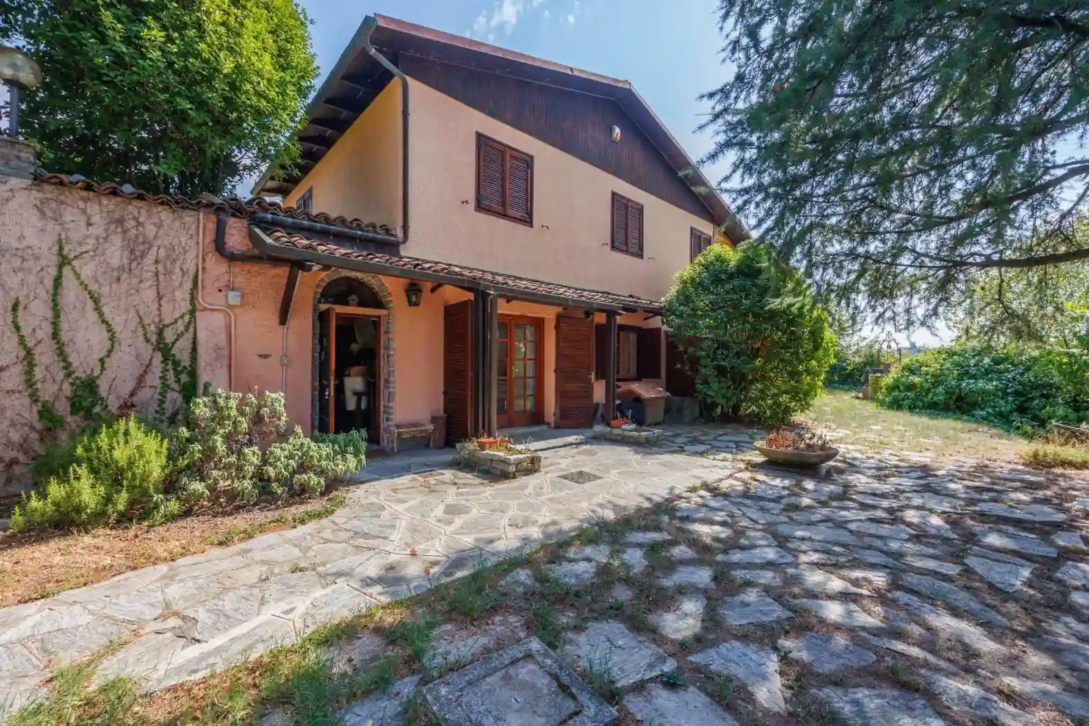 Villa - foto 2