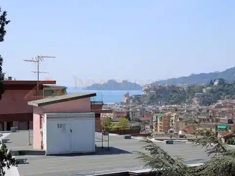Appartamento in affitto a Rapallo