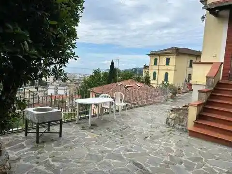 Appartamento in vendita a Rapallo