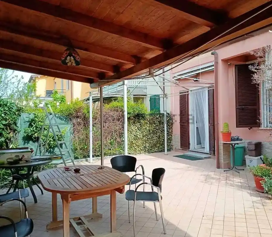 Villa in vendita a Ameglia
