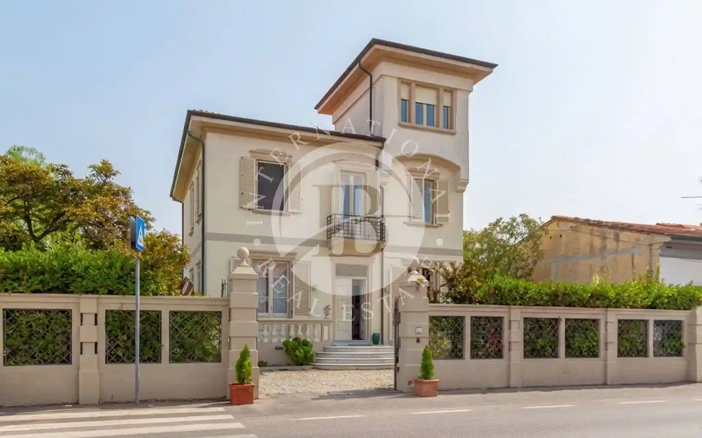 Villa in vendita a Viareggio
