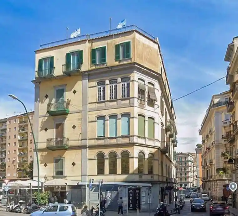 Appartamento in affitto a Napoli